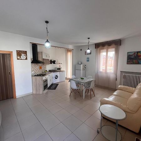 Good House- Ampio Appartamento Vicino Al Mare Rimini Extérieur photo