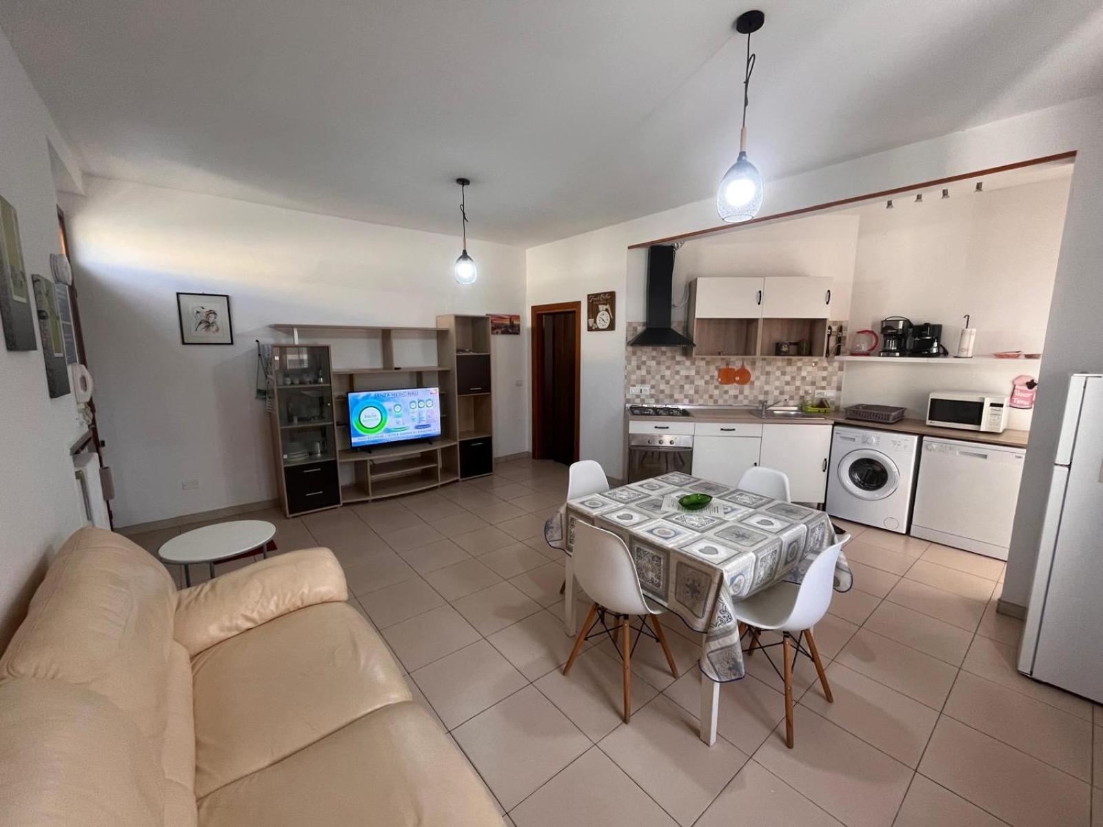 Good House- Ampio Appartamento Vicino Al Mare Rimini Extérieur photo