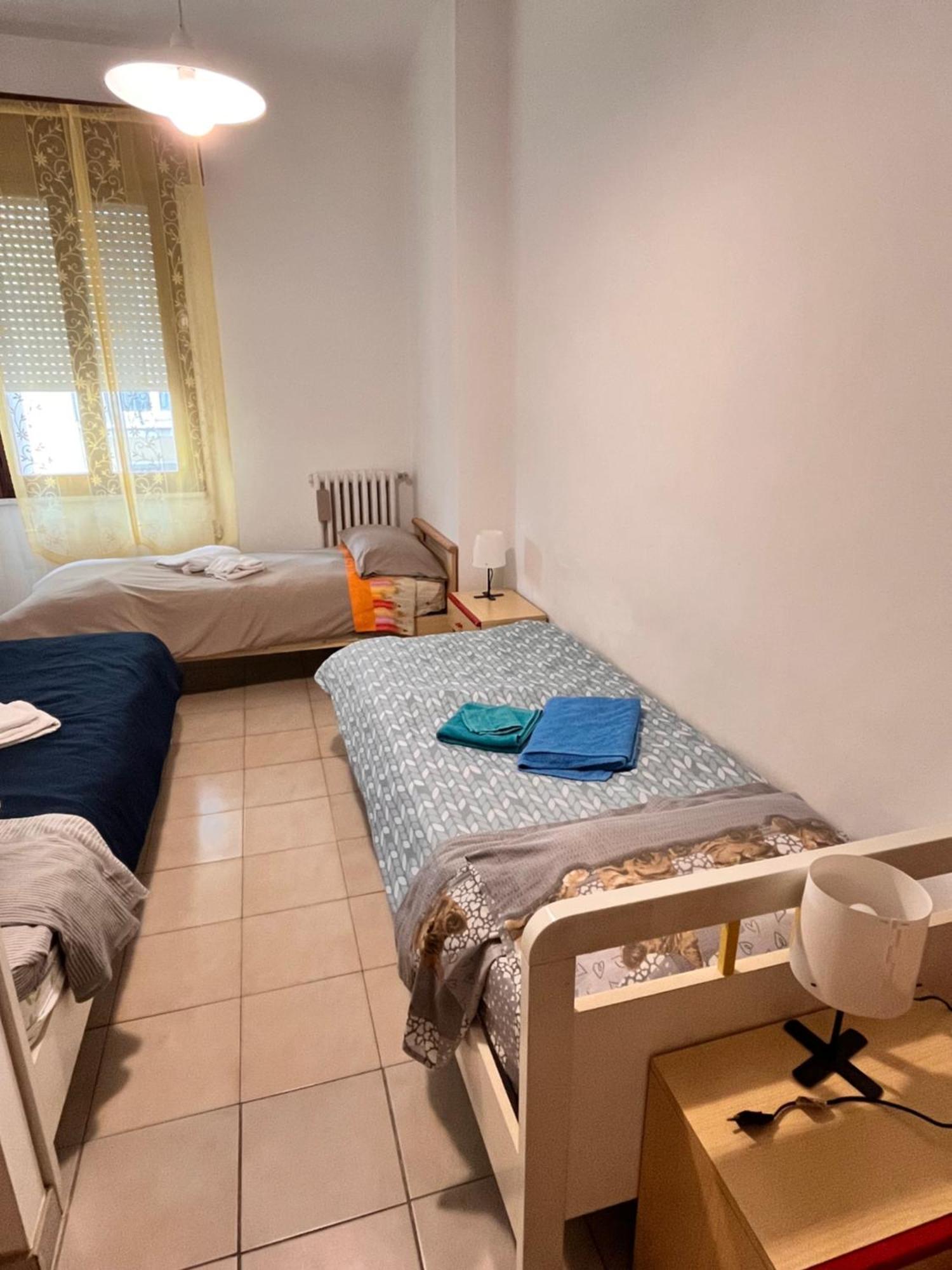 Good House- Ampio Appartamento Vicino Al Mare Rimini Extérieur photo
